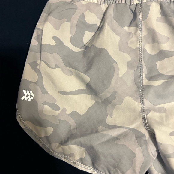 All in motion girls size xs shorts with built in underwear/lining - Picture 4 of 8